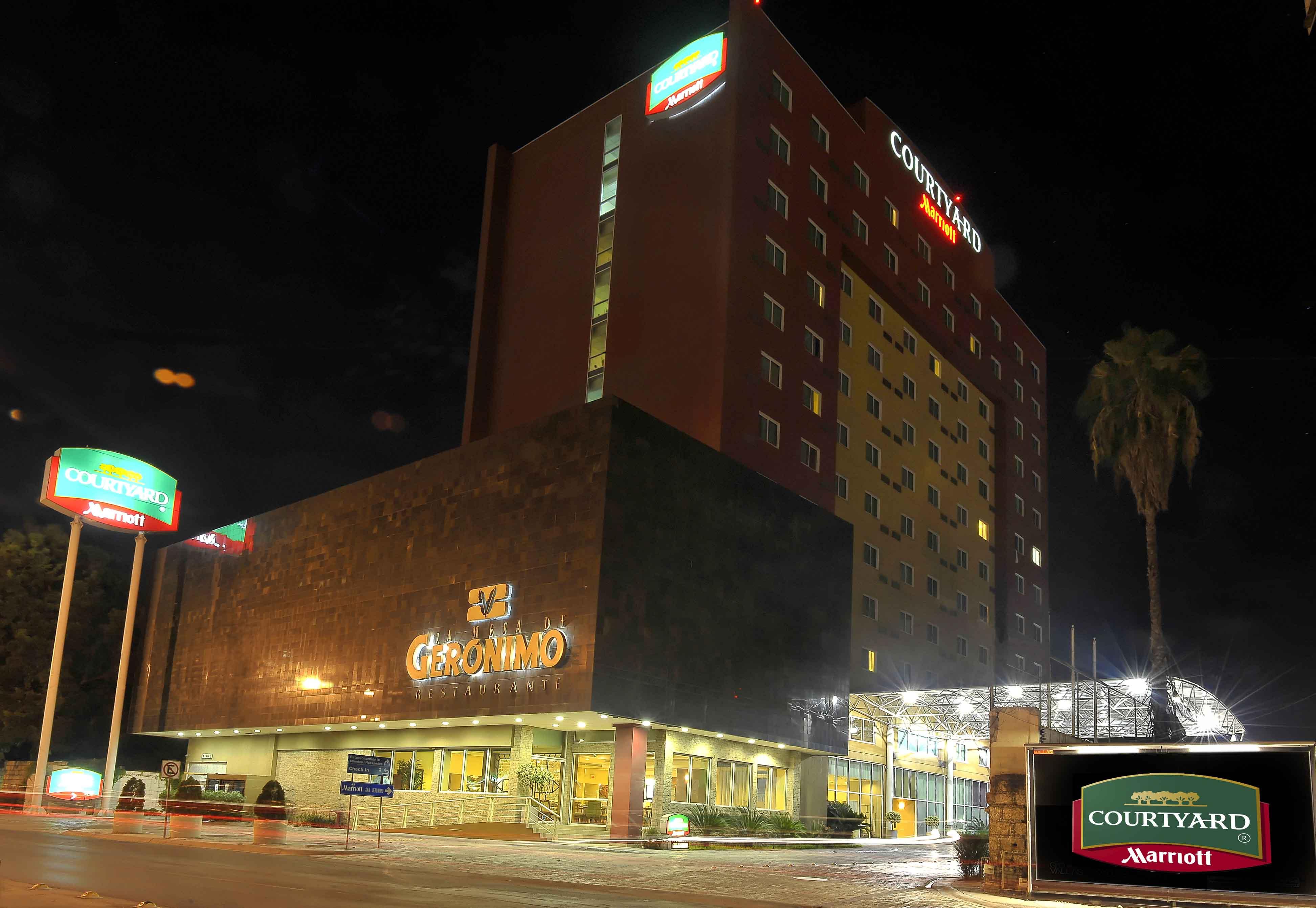 Courtyard Monterrey San Jeronimo Hotel Exterior photo